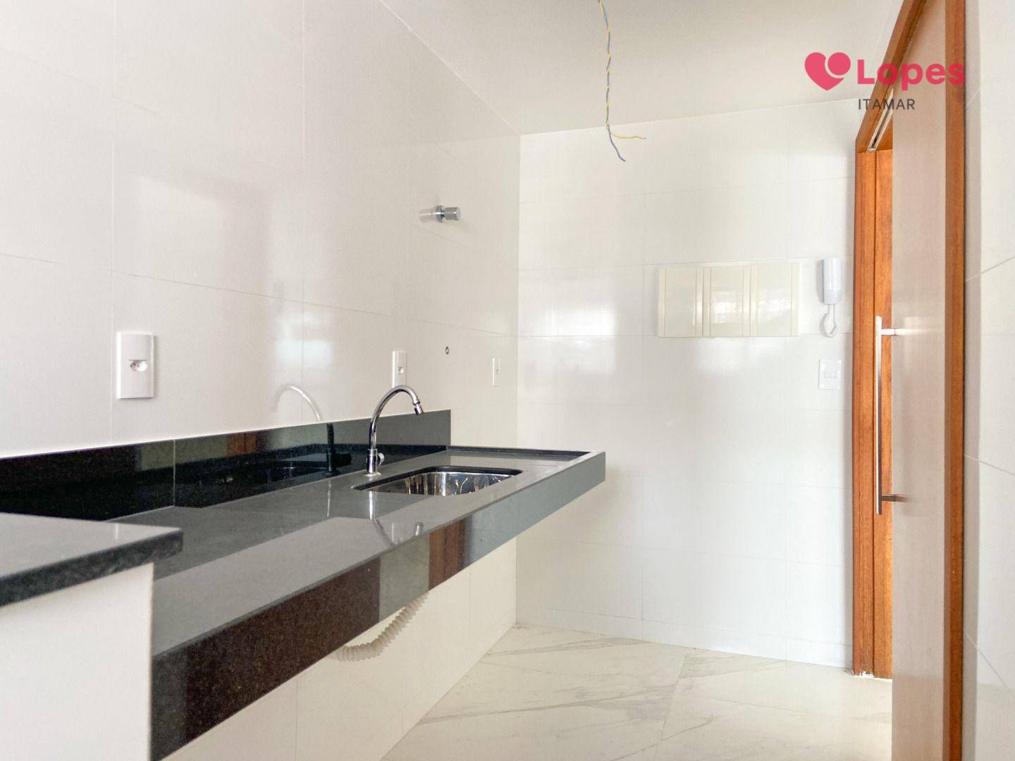 Apartamento à venda com 2 quartos, 72m² - Foto 10