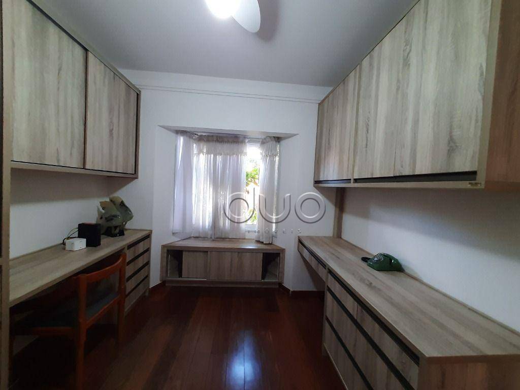 Casa de Condomínio para alugar com 3 quartos, 296m² - Foto 7