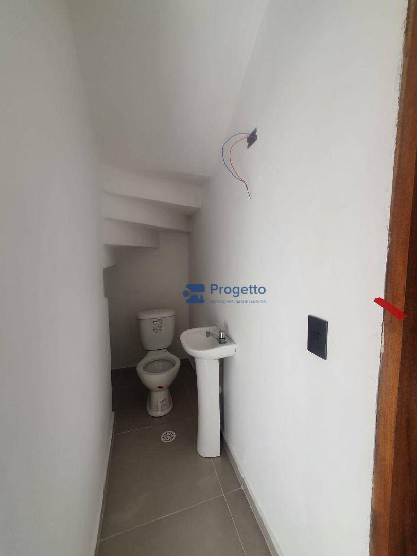 Casa à venda com 3 quartos, 119m² - Foto 4