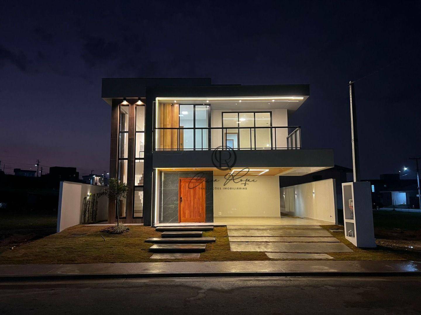 Casa de Condomínio à venda com 4 quartos, 300m² - Foto 2