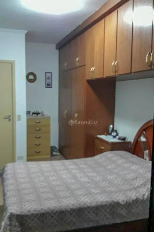 Apartamento à venda com 3 quartos, 94m² - Foto 26