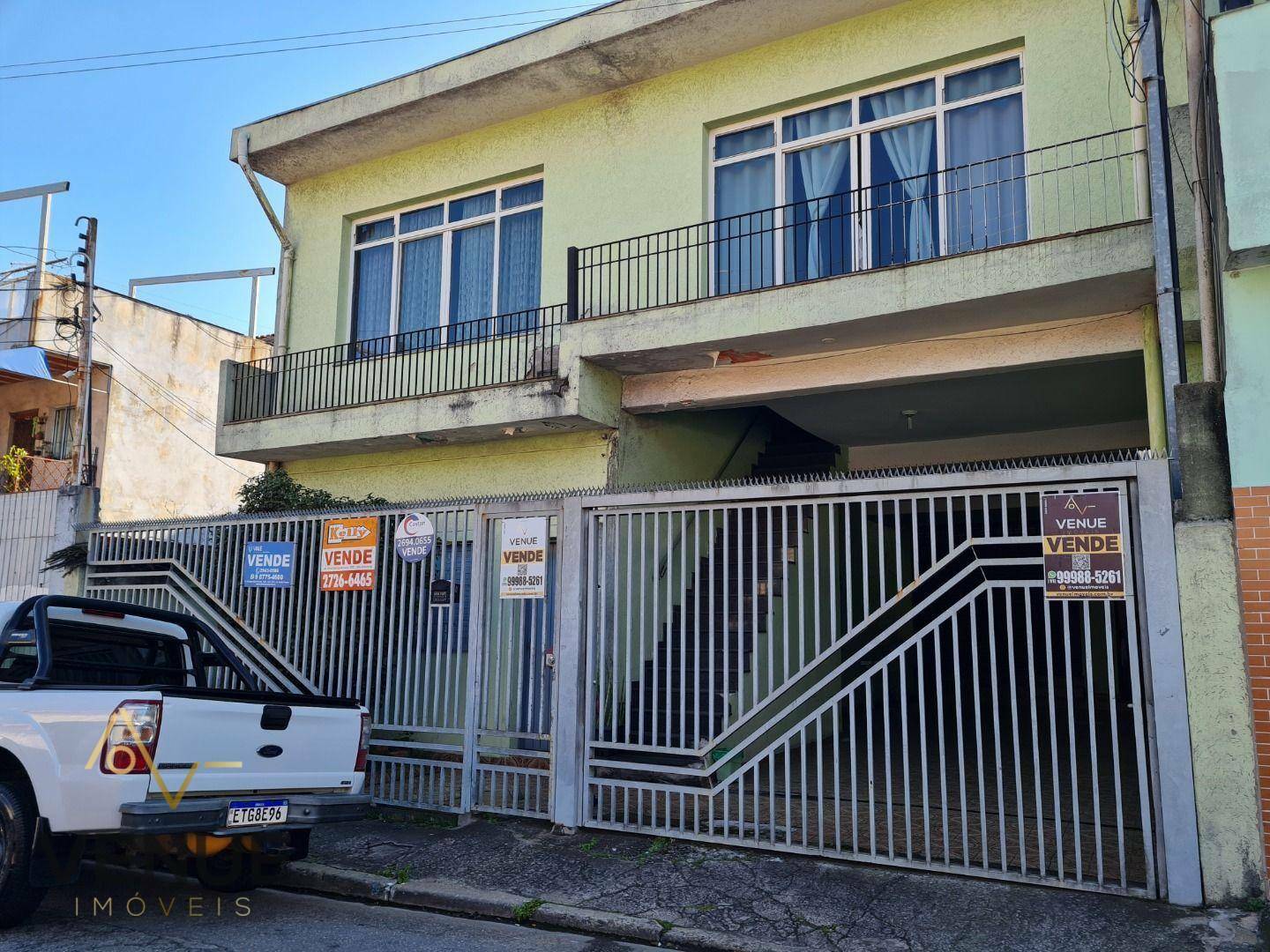 Sobrado à venda com 3 quartos, 258m² - Foto 2