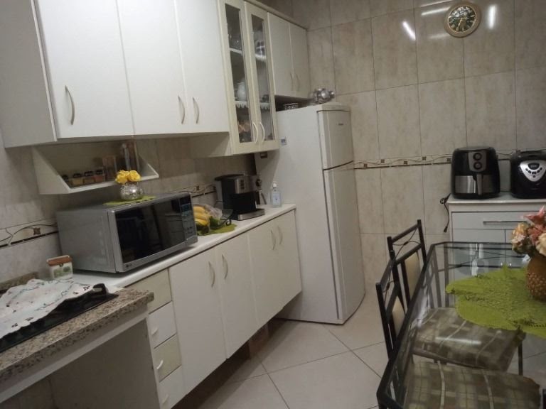 Sobrado à venda com 2 quartos, 165m² - Foto 11