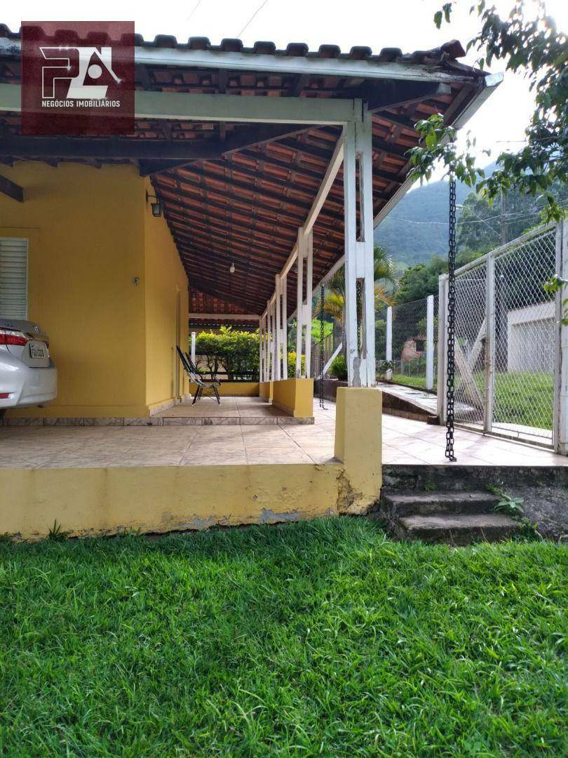 Chácara à venda com 3 quartos, 230m² - Foto 17