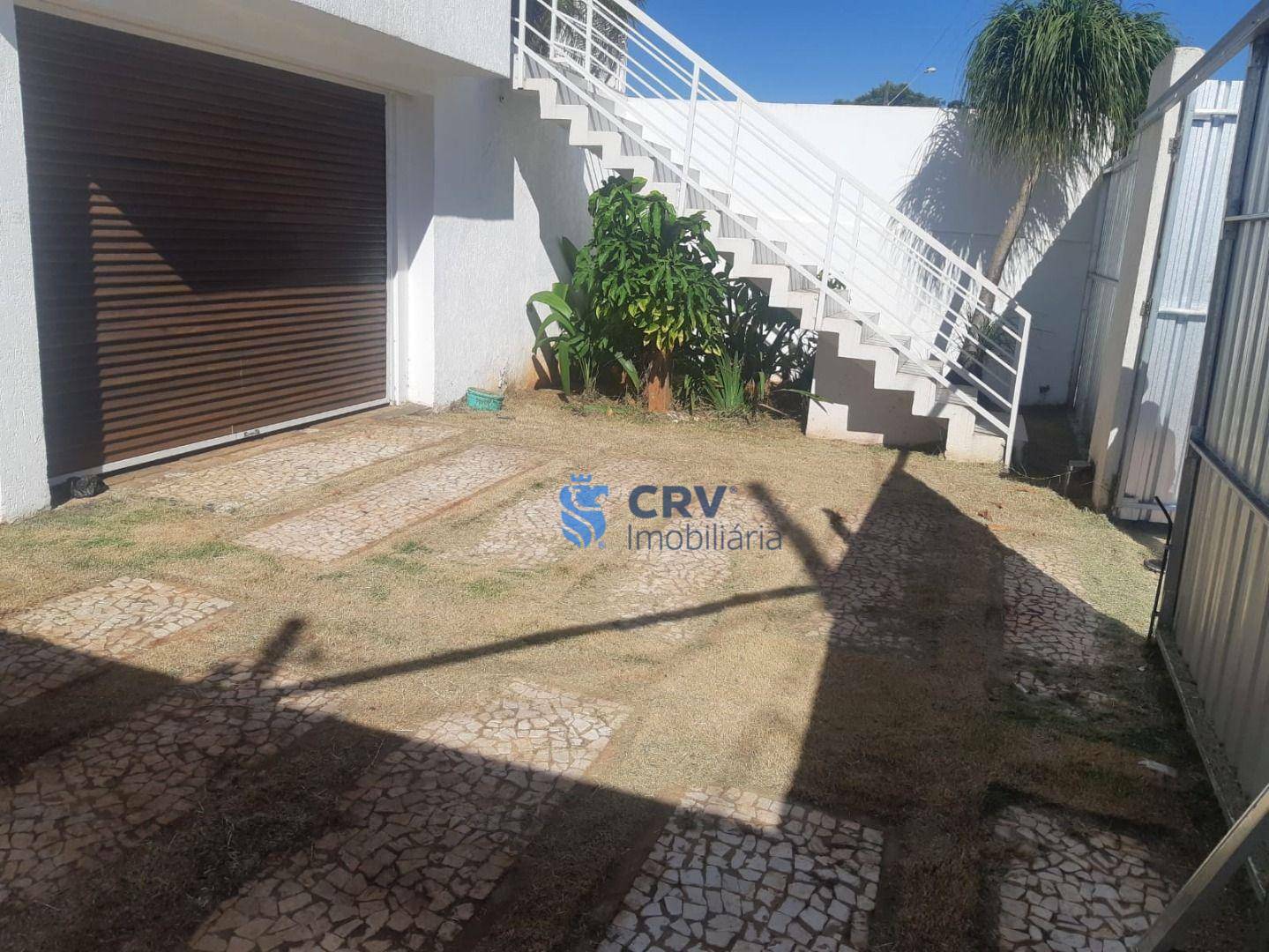 Sobrado para alugar com 4 quartos, 380m² - Foto 6