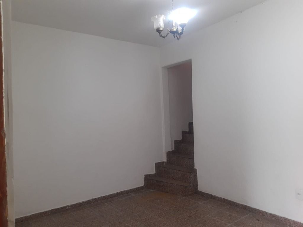 Casa à venda com 3 quartos, 121m² - Foto 19