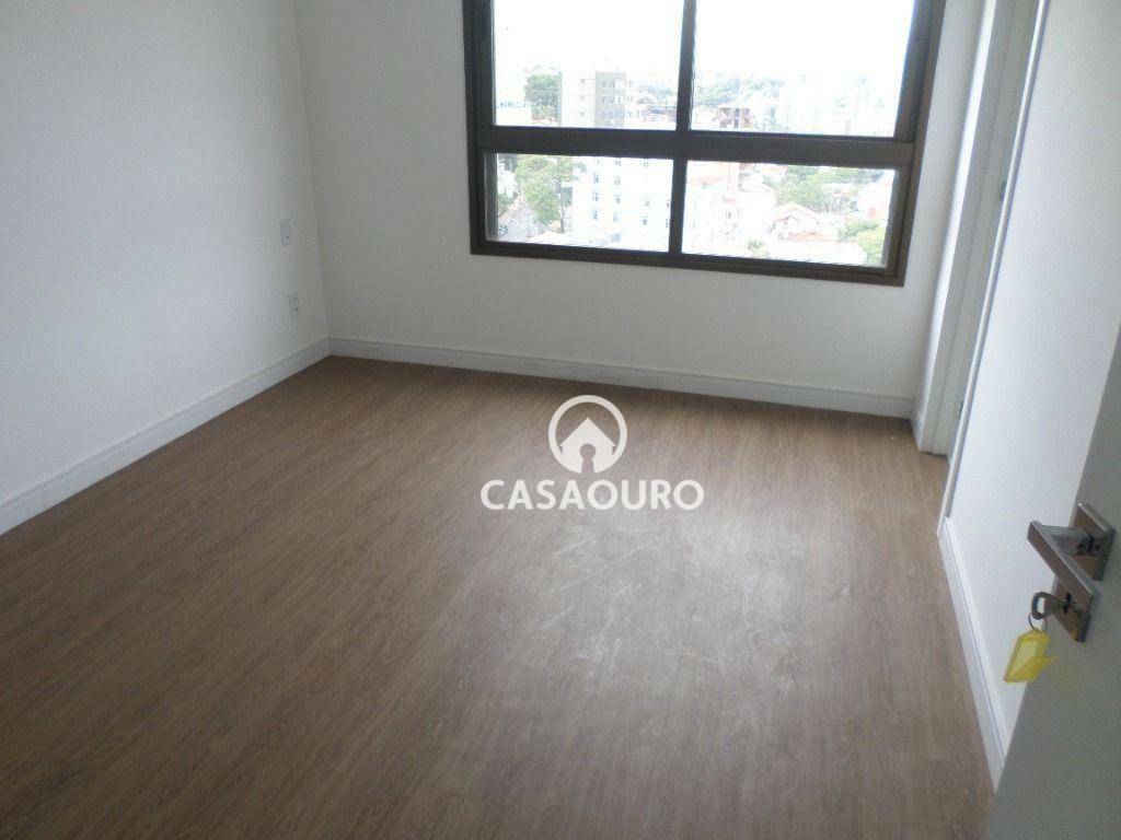 Apartamento à venda com 4 quartos, 186m² - Foto 10