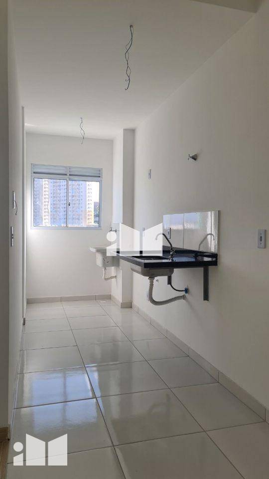 Apartamento à venda com 2 quartos, 46m² - Foto 17