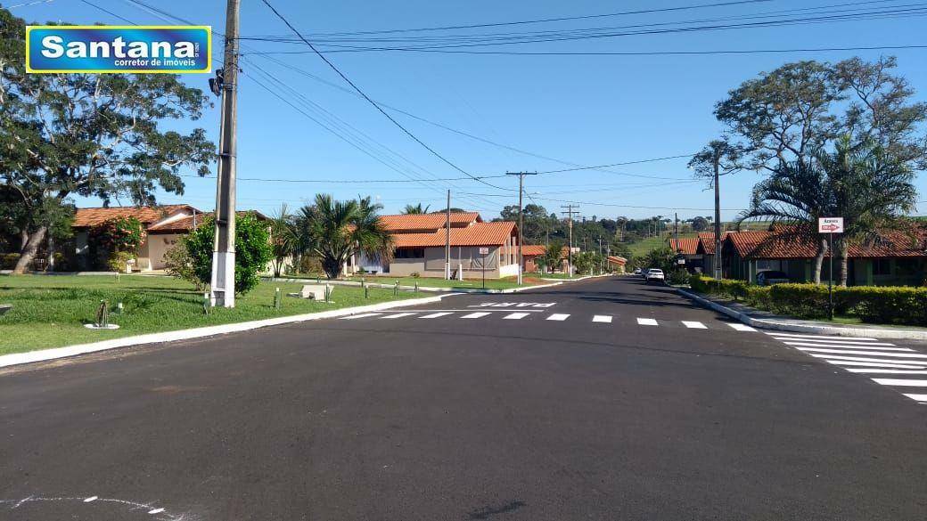 Casa de Condomínio à venda com 4 quartos, 225M2 - Foto 28