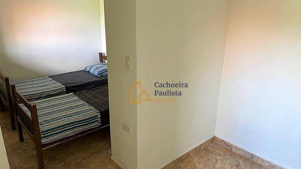 Casa à venda com 5 quartos, 306m² - Foto 13