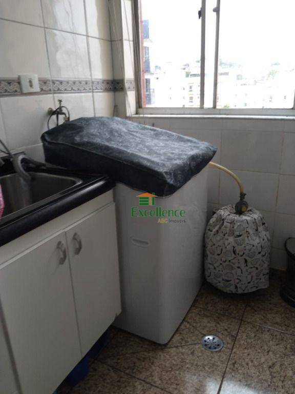 Apartamento à venda com 2 quartos, 61m² - Foto 7