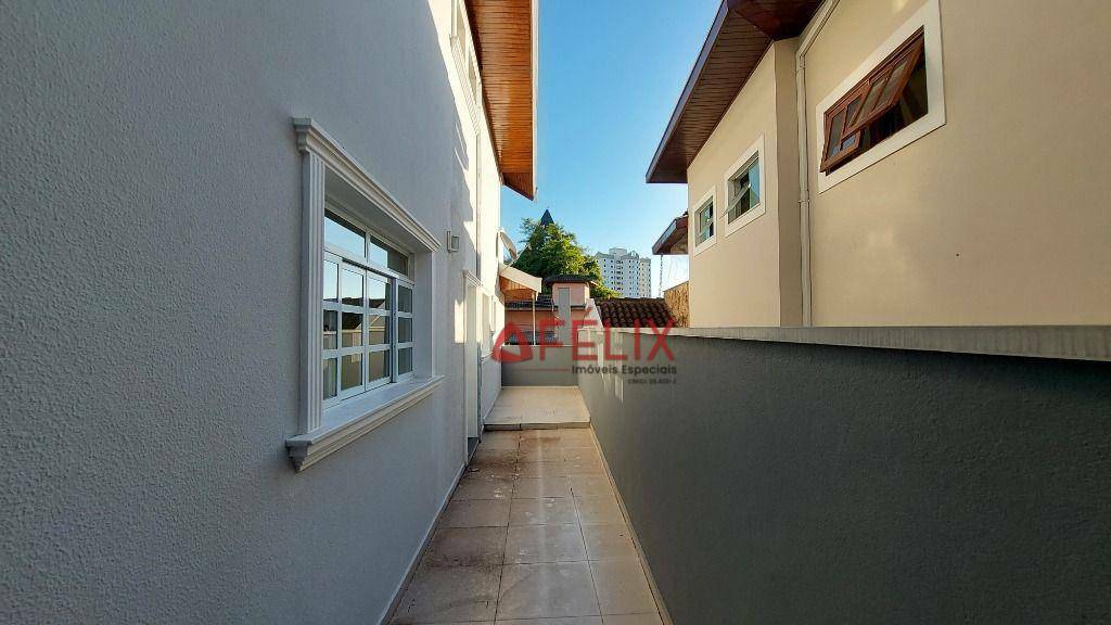 Sobrado à venda com 3 quartos, 245m² - Foto 20