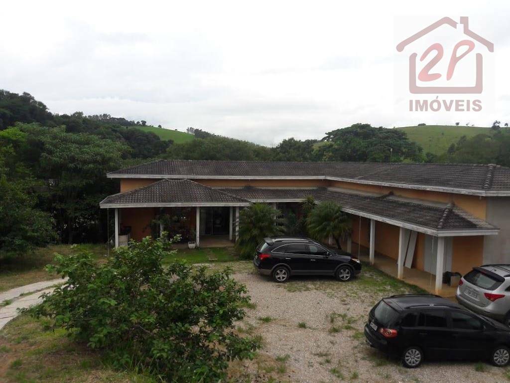 Casa de Condomínio à venda com 3 quartos, 310m² - Foto 1