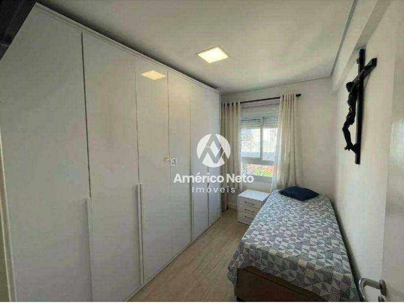 Apartamento à venda com 2 quartos, 70m² - Foto 6