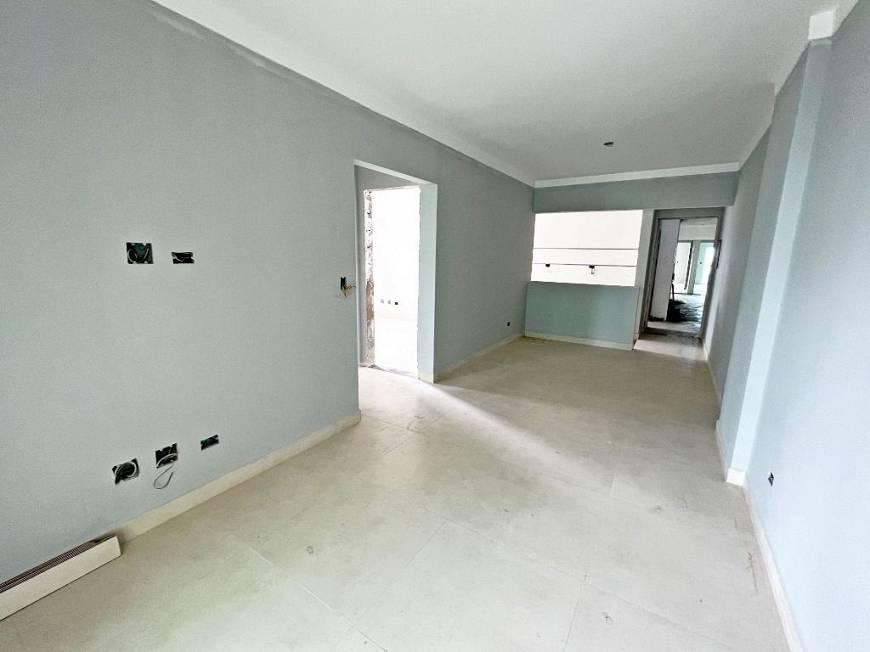 Apartamento à venda com 2 quartos, 77m² - Foto 25