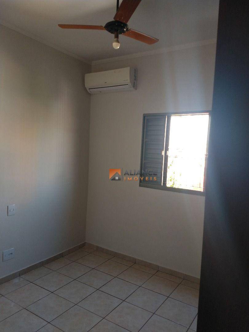 Apartamento à venda com 3 quartos, 97m² - Foto 16