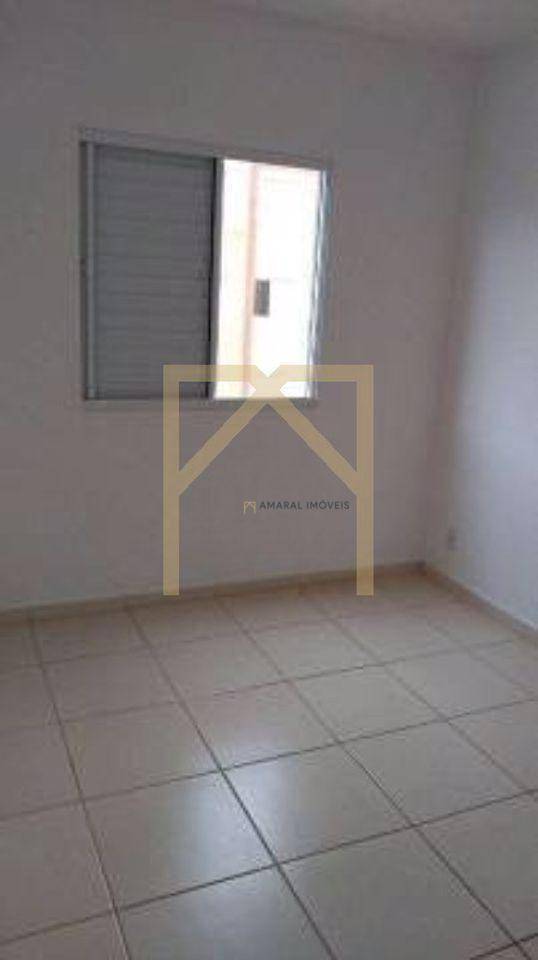 Apartamento à venda com 2 quartos, 44m² - Foto 4