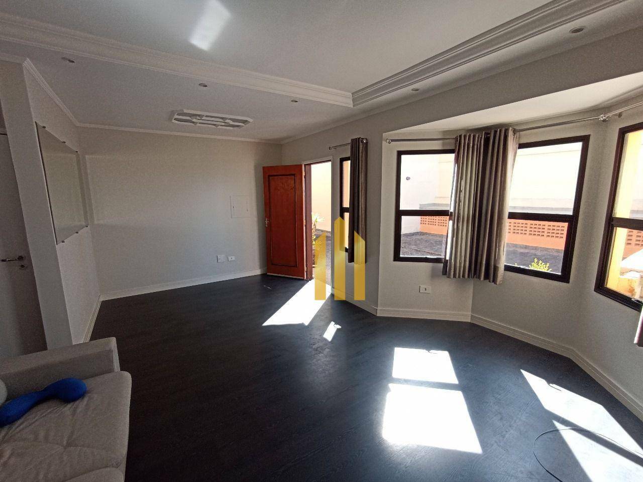 Sobrado à venda com 3 quartos, 192m² - Foto 4