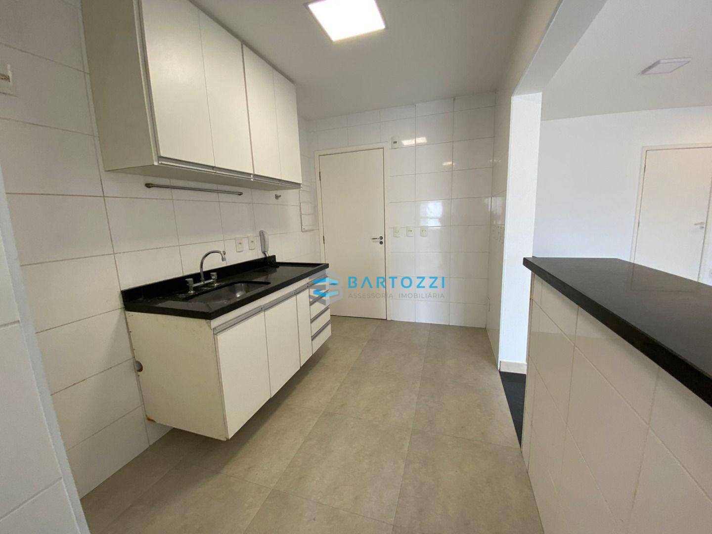 Apartamento para alugar com 3 quartos, 124m² - Foto 7