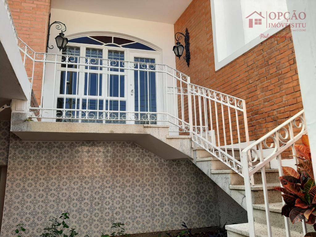 Casa à venda com 3 quartos, 166m² - Foto 2