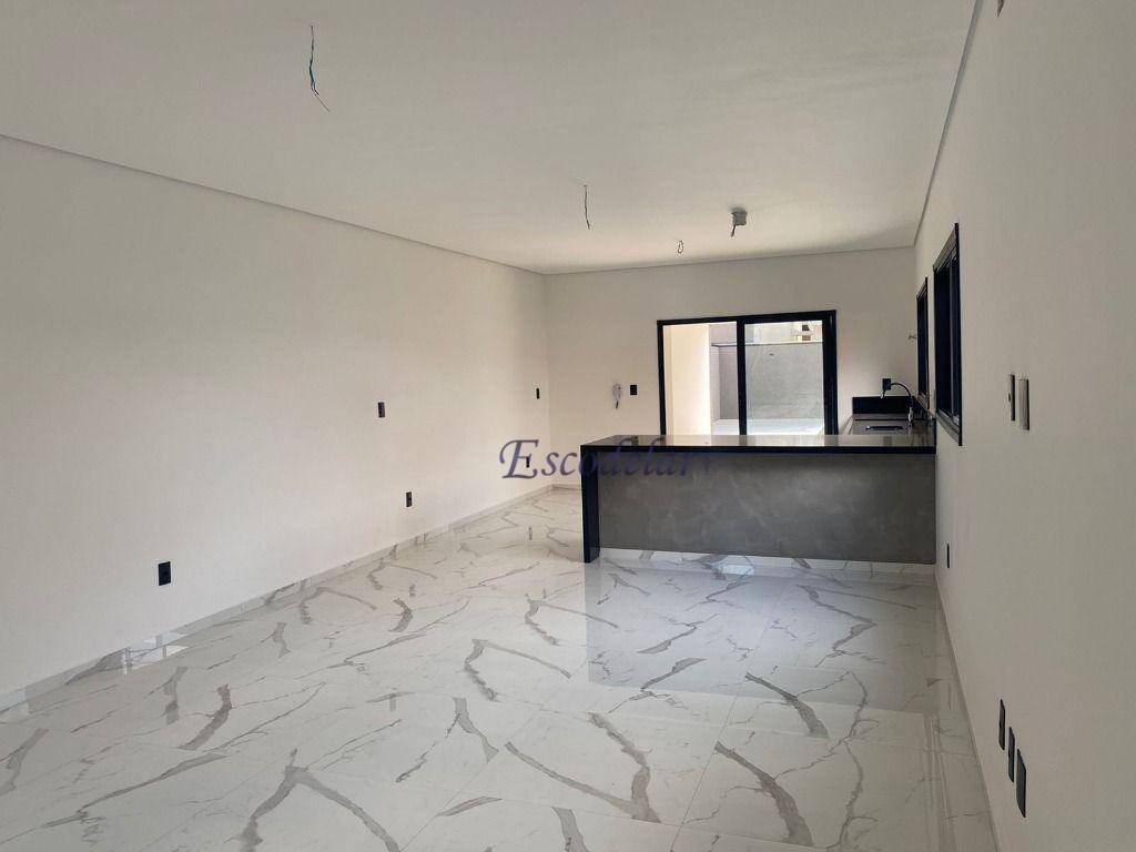 Sobrado à venda com 3 quartos, 162m² - Foto 4