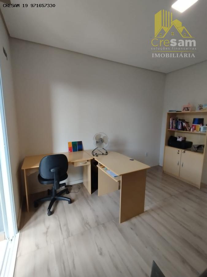 Casa para alugar com 3 quartos, 260m² - Foto 31