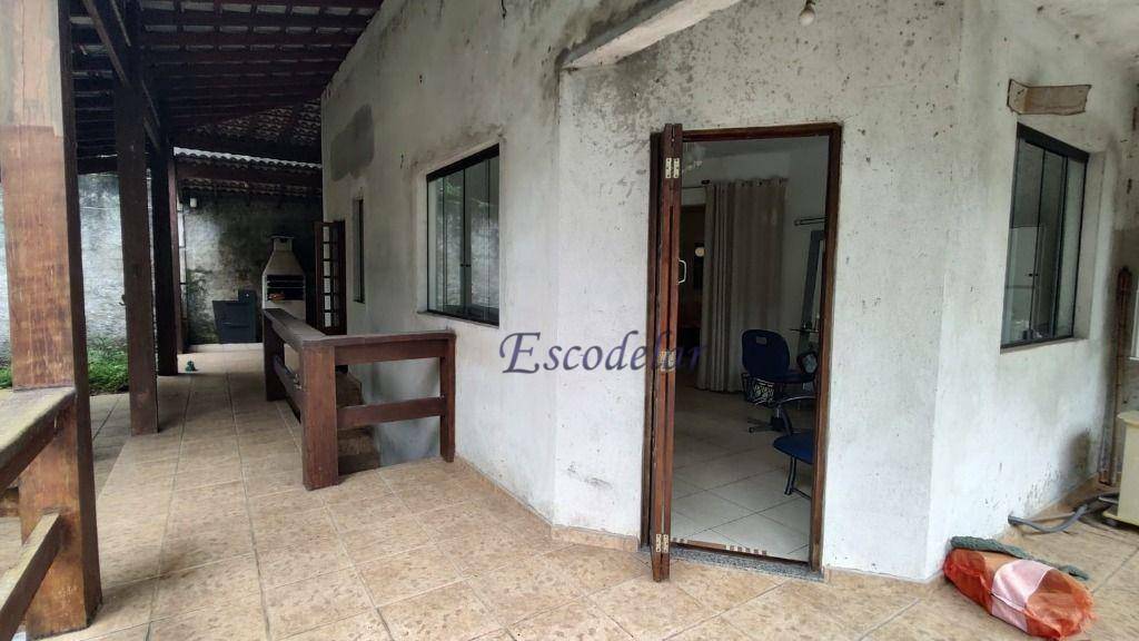 Casa à venda com 4 quartos, 250m² - Foto 21