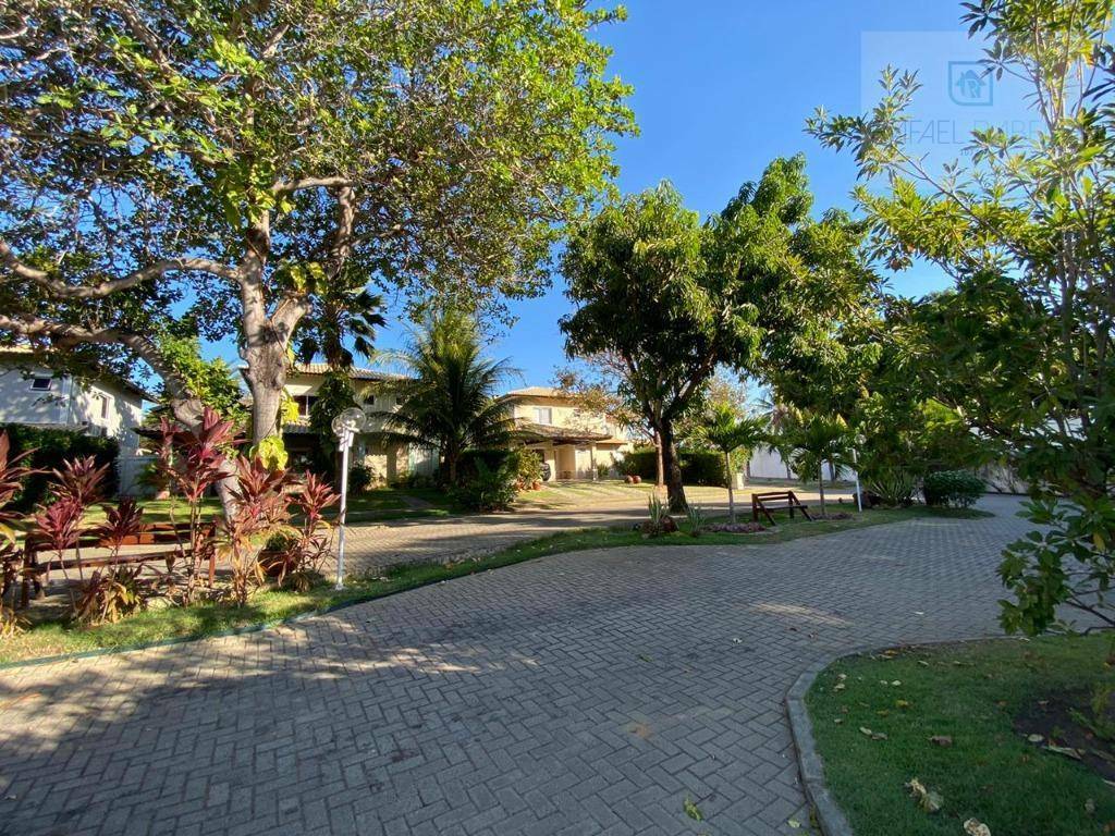 Casa de Condomínio à venda com 3 quartos, 215m² - Foto 32