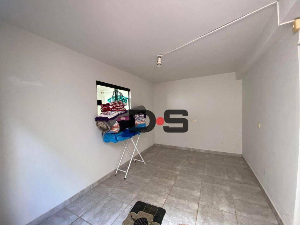 Casa à venda com 3 quartos, 120m² - Foto 12