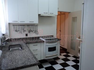 Apartamento para alugar com 3 quartos, 230m² - Foto 14