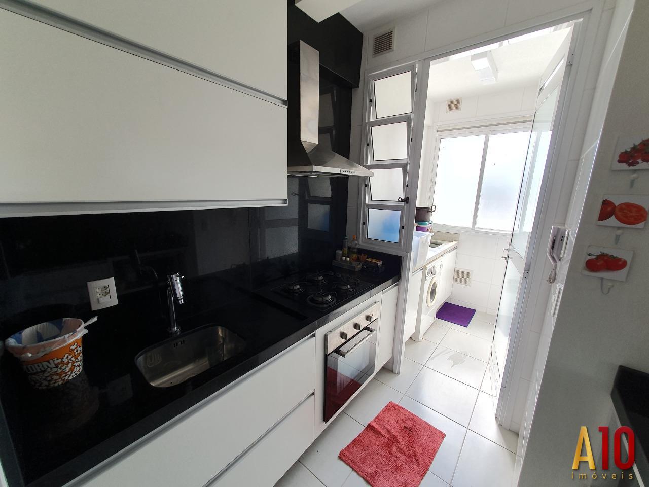 Apartamento à venda com 3 quartos, 91m² - Foto 9