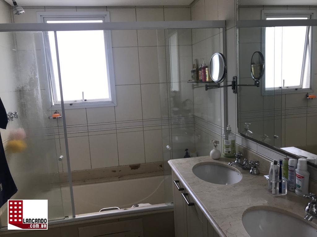 Apartamento à venda com 3 quartos, 155m² - Foto 15