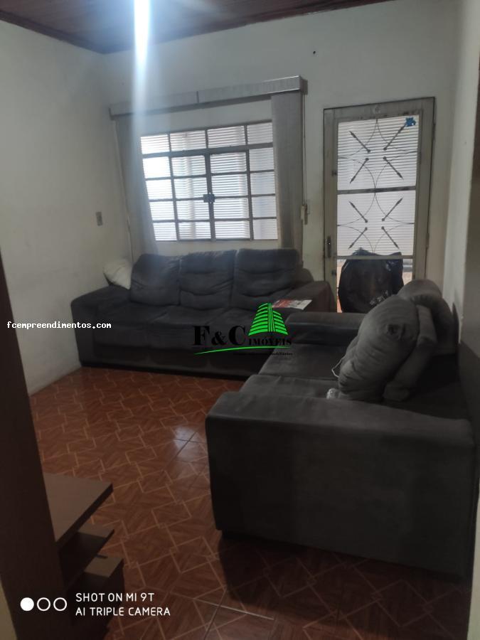 Casa à venda com 4 quartos, 260m² - Foto 19