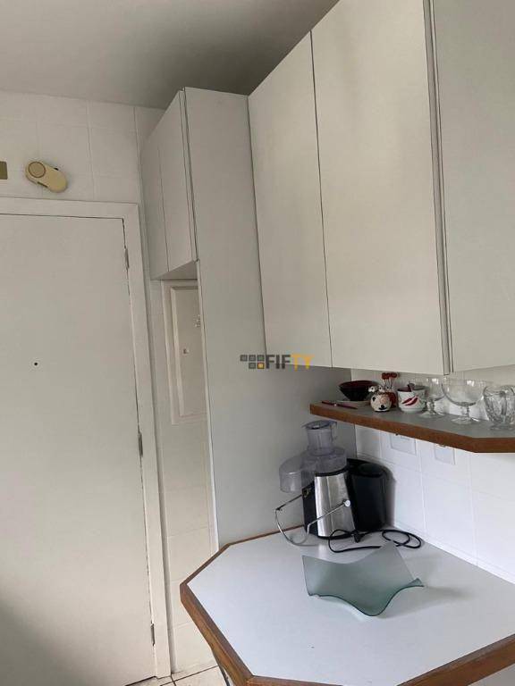 Apartamento à venda com 3 quartos, 76m² - Foto 10