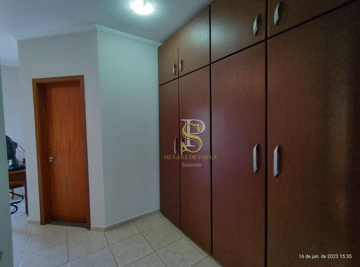 Casa para alugar com 3 quartos, 260m² - Foto 20