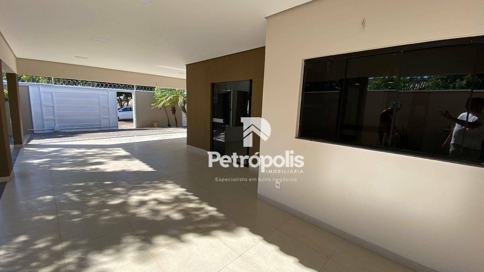 Casa à venda com 3 quartos, 235m² - Foto 7