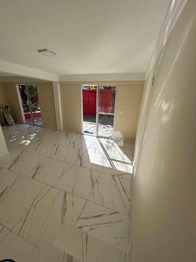 Casa de Condomínio para alugar com 3 quartos, 165m² - Foto 10
