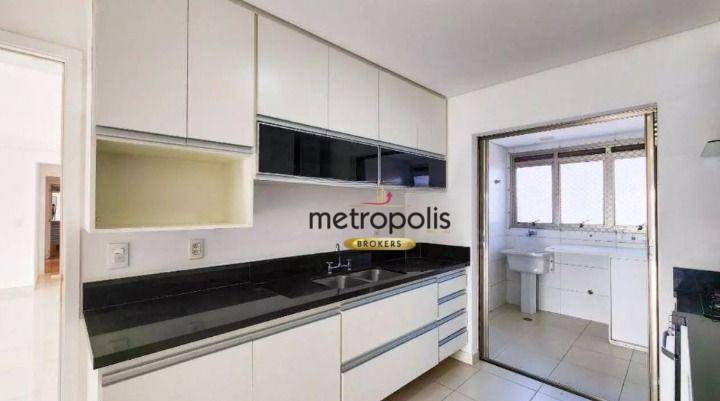 Apartamento para alugar com 4 quartos, 160m² - Foto 8
