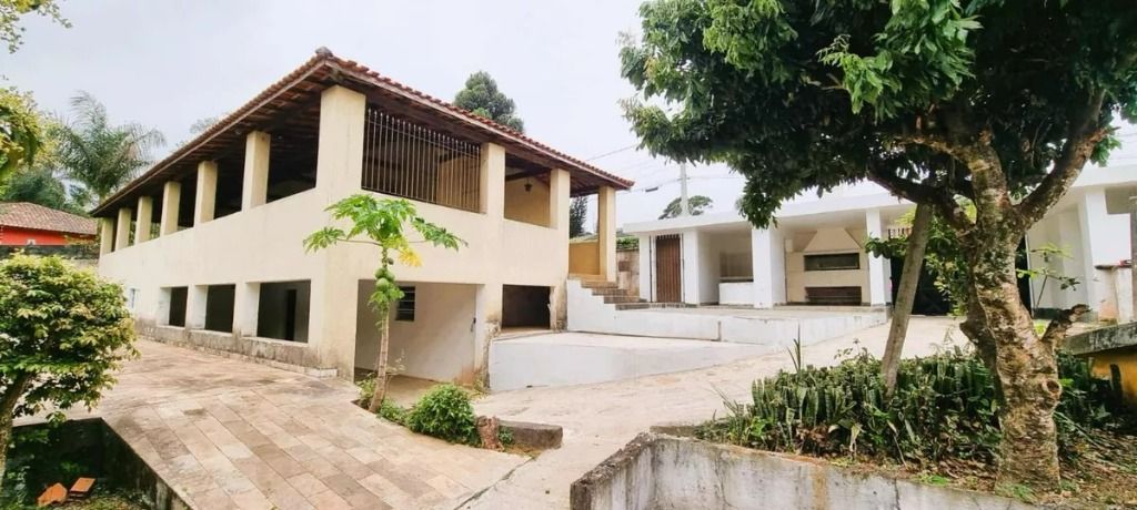 Casa à venda com 4 quartos, 350m² - Foto 17