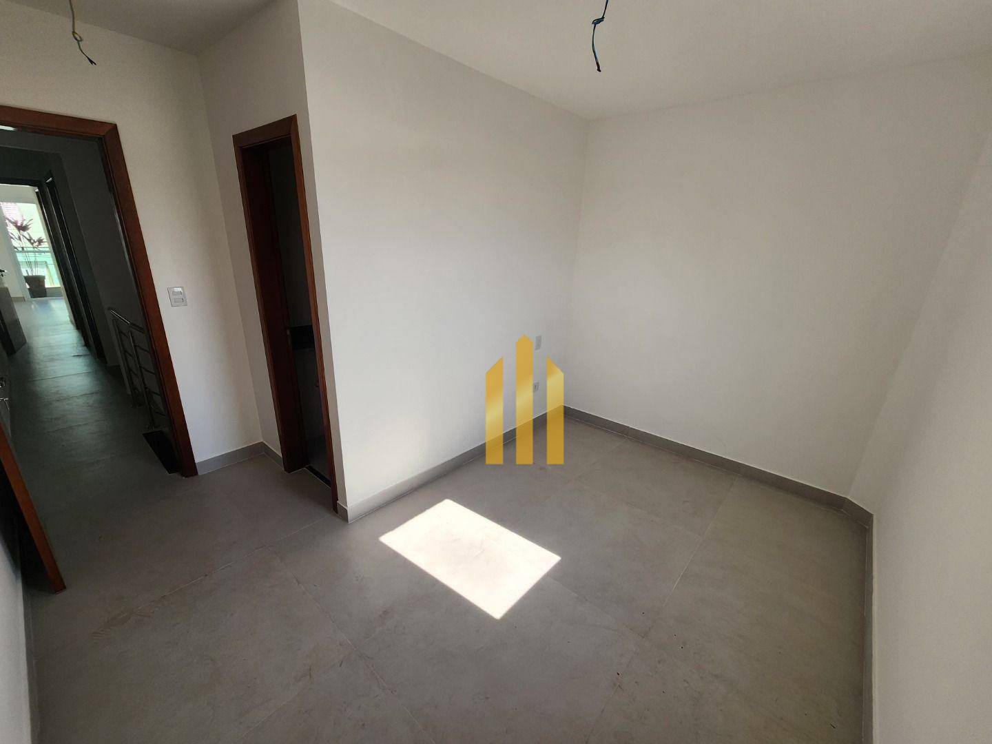 Sobrado à venda com 3 quartos, 180m² - Foto 11