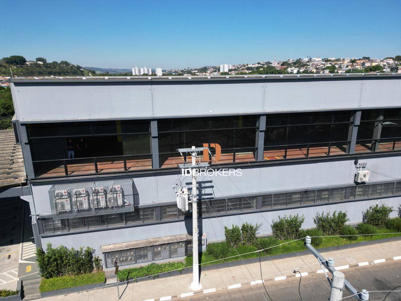Loja-Salão, 1100 m² - Foto 1