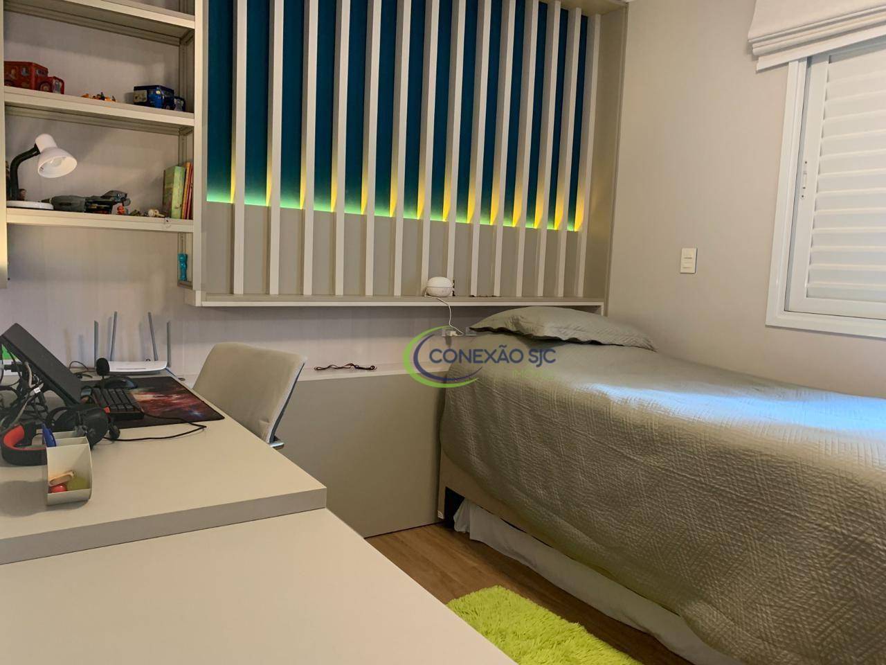 Apartamento à venda com 3 quartos, 153m² - Foto 4