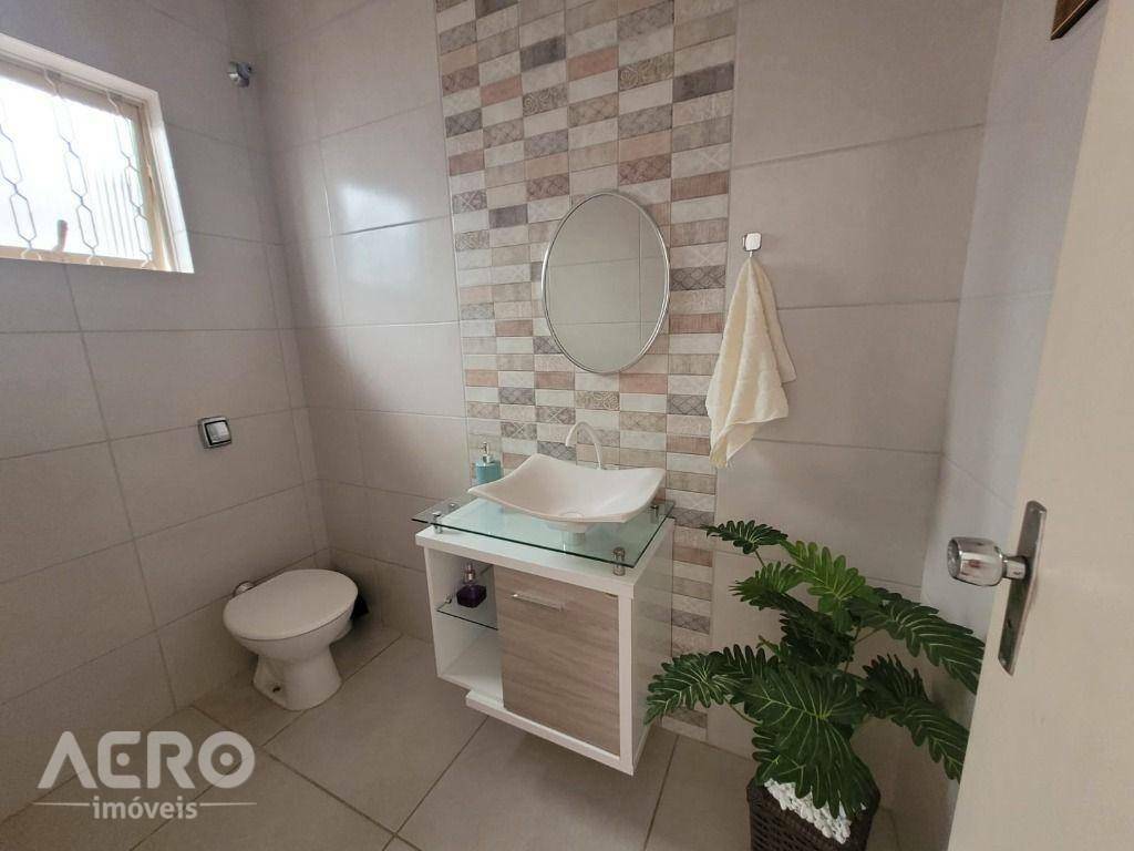 Casa à venda com 2 quartos, 126m² - Foto 26