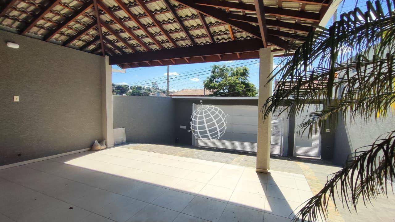 Casa à venda com 3 quartos, 200m² - Foto 3