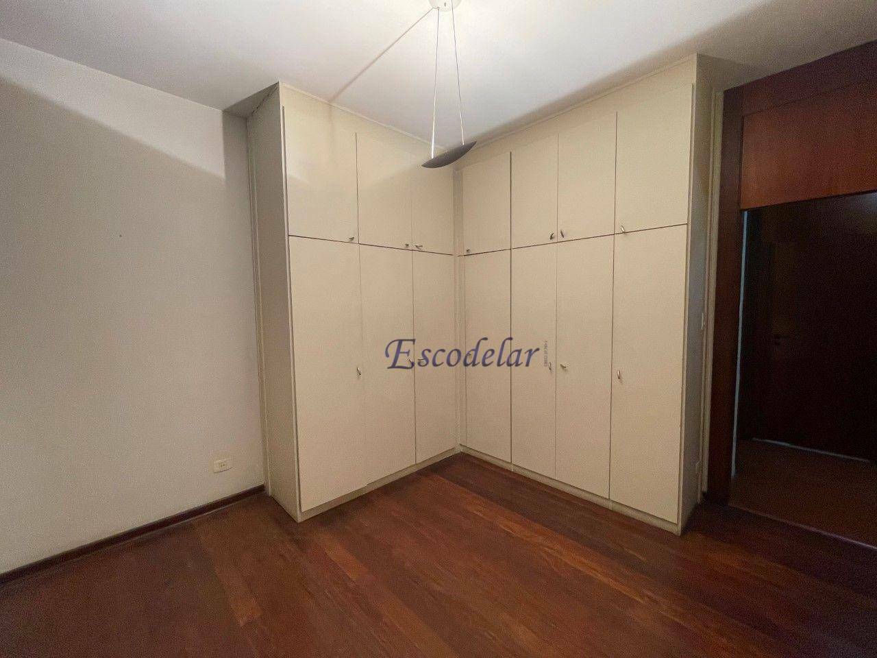 Casa à venda com 3 quartos, 289m² - Foto 32