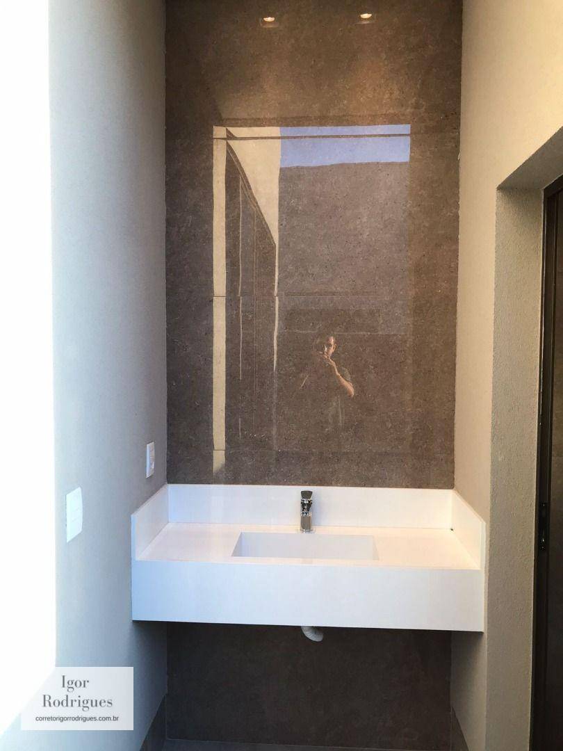 Casa à venda com 3 quartos, 320m² - Foto 12