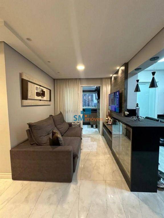 Apartamento à venda com 2 quartos, 63m² - Foto 3