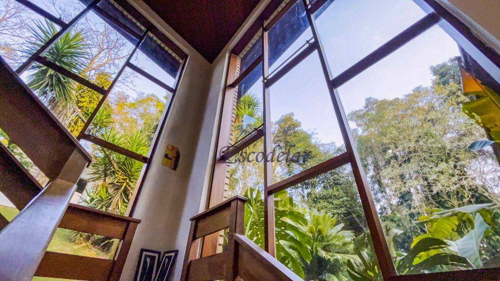 Casa à venda com 4 quartos, 320m² - Foto 13