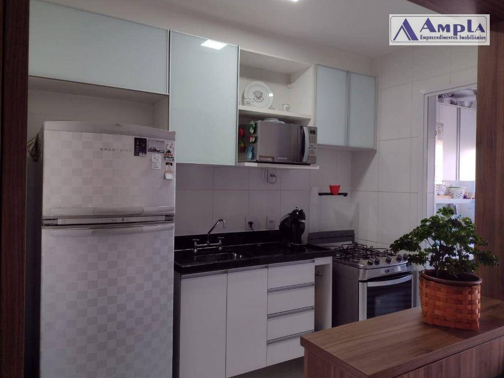 Apartamento à venda com 2 quartos, 63m² - Foto 10