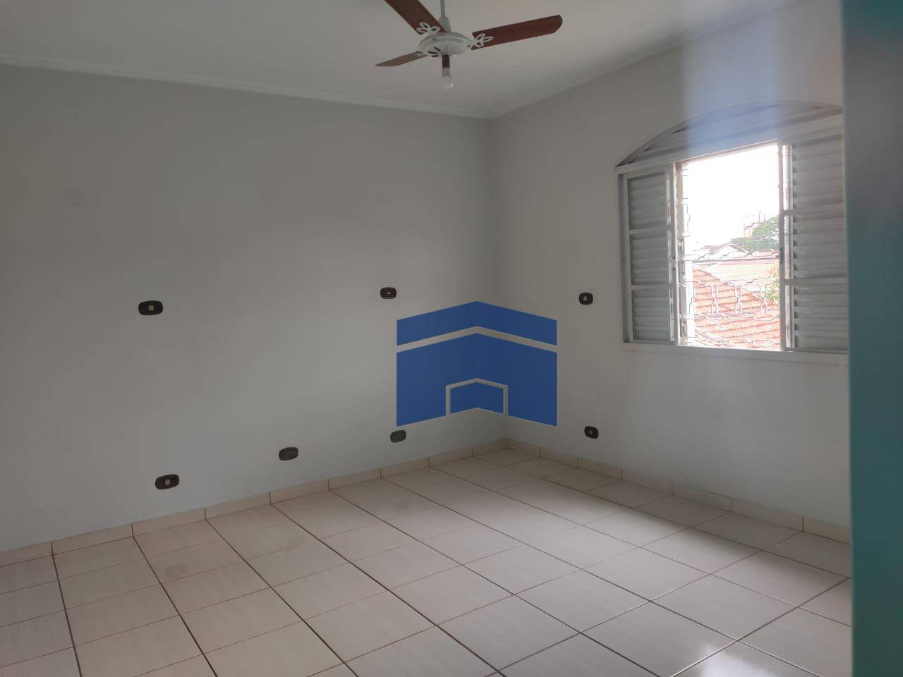 Sobrado à venda com 4 quartos, 238m² - Foto 12